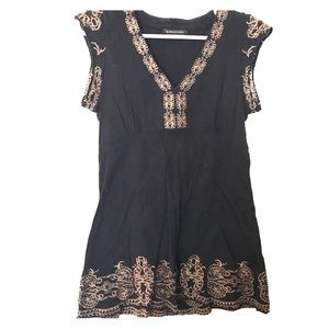 BCBG fit and flare embroidered black top